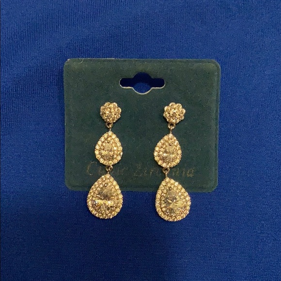 3/$8 Earrings - Picture 1 of 2